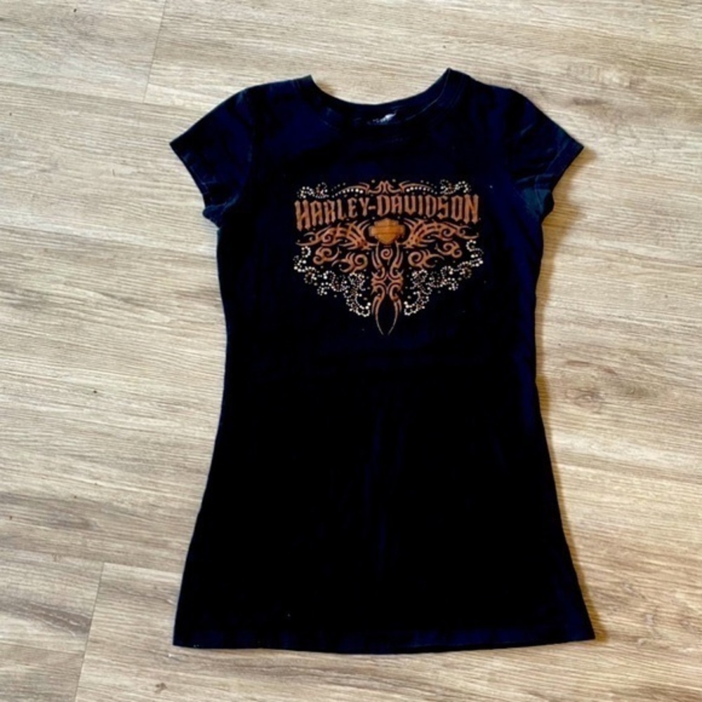HARLEY DAVIDSON ‘ Dubai’ size  xs women’s short sleeve top. EEUC